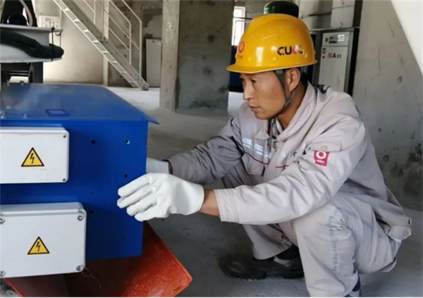 南阳中联5月2日  “五一”劳动节你的坚守值得被看见之二315.png