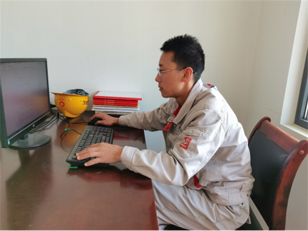 五一致敬劳动者之三327.png